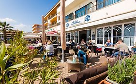 Hostal Port Corona